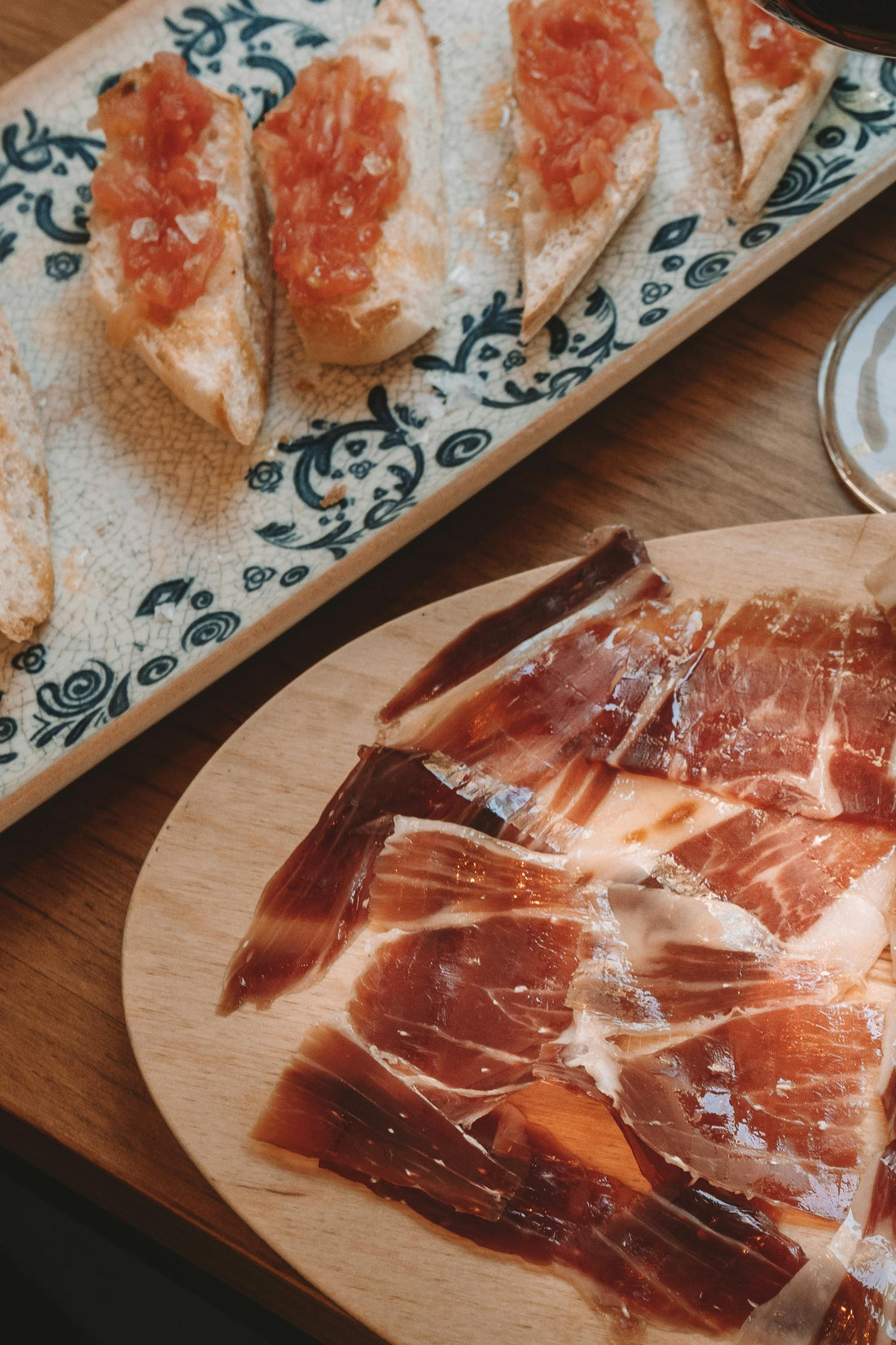 Spanish Recipes That Celebrate Garlic: Flavours of Spain