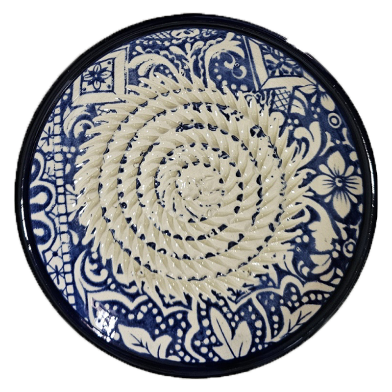 Hand-made Ceramic Garlic Grater Plate - Hand painted